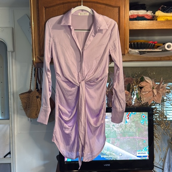 Rivir Lavender Satin Tie-Front Dress size M - Picture 10 of 11